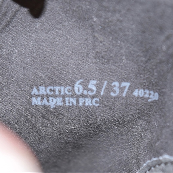 NEW! $120 Chinese Laundry Arctic Fringe Suede Pointy Boho Wedge Bootie Size 6.5 - Picture 8 of 8